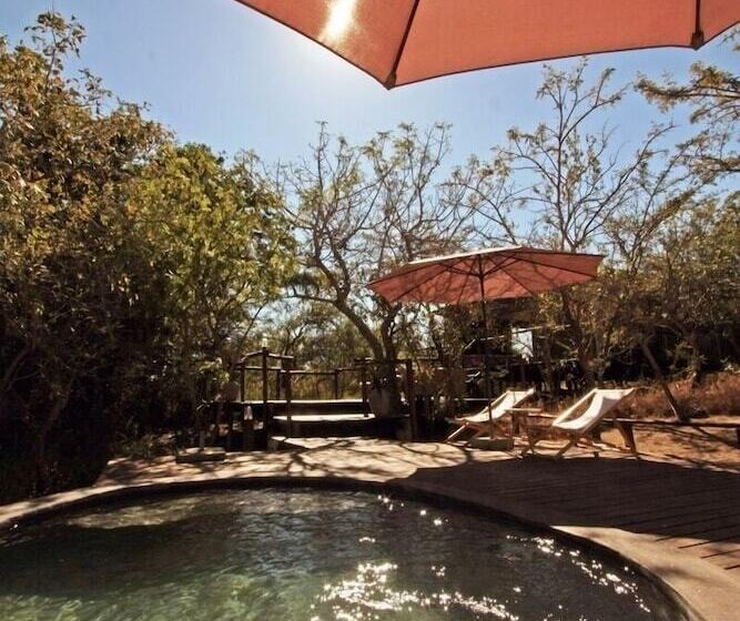 ホテル Ngama Tented Safari Lodge
