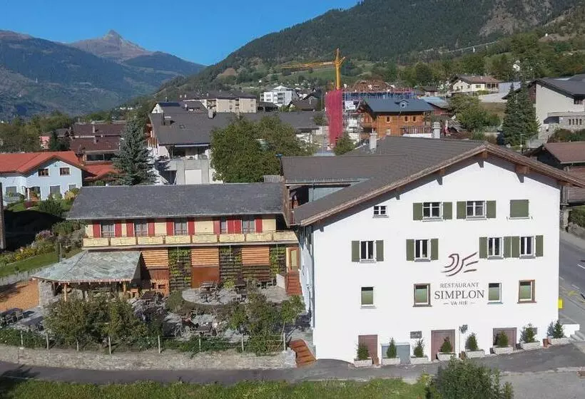 ホテル Gasthaus   Restaurant Simplon Va Hie