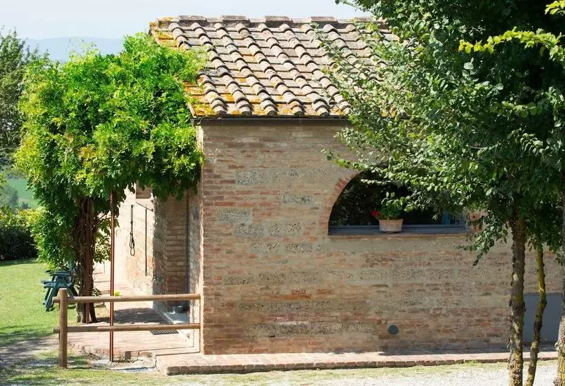 Hotelli Podere Vesta