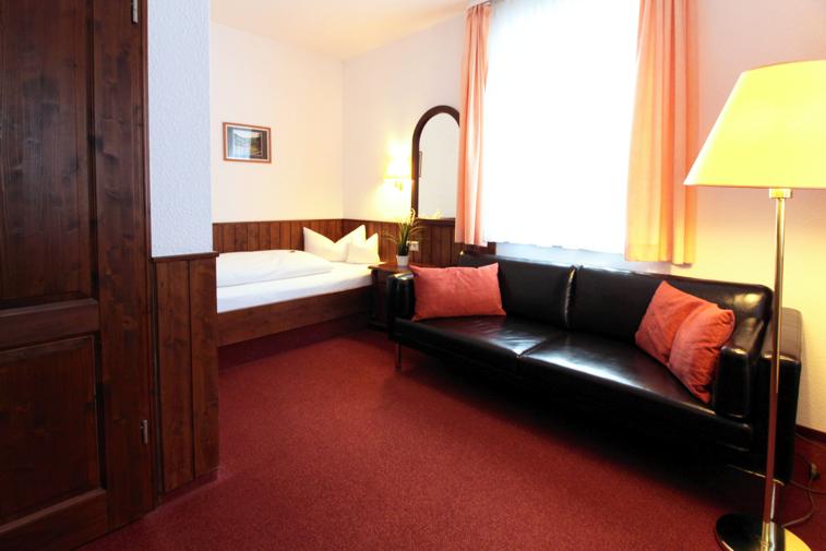 Отель Promenadenhof