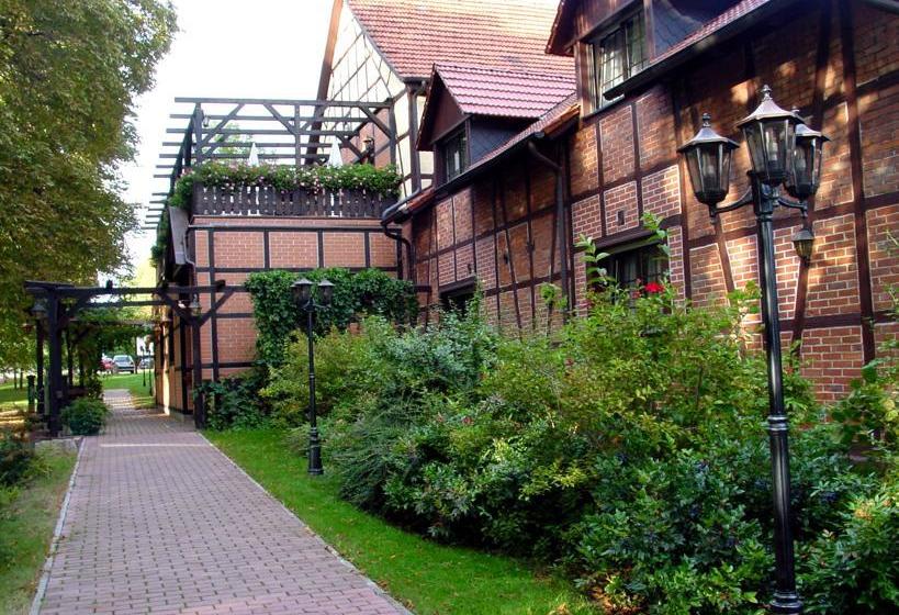 Отель Promenadenhof