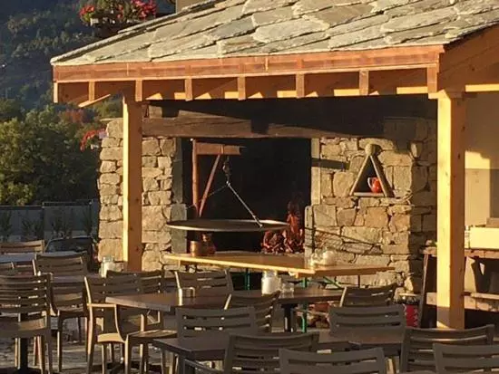 ホテル Gasthaus   Restaurant Simplon Va Hie