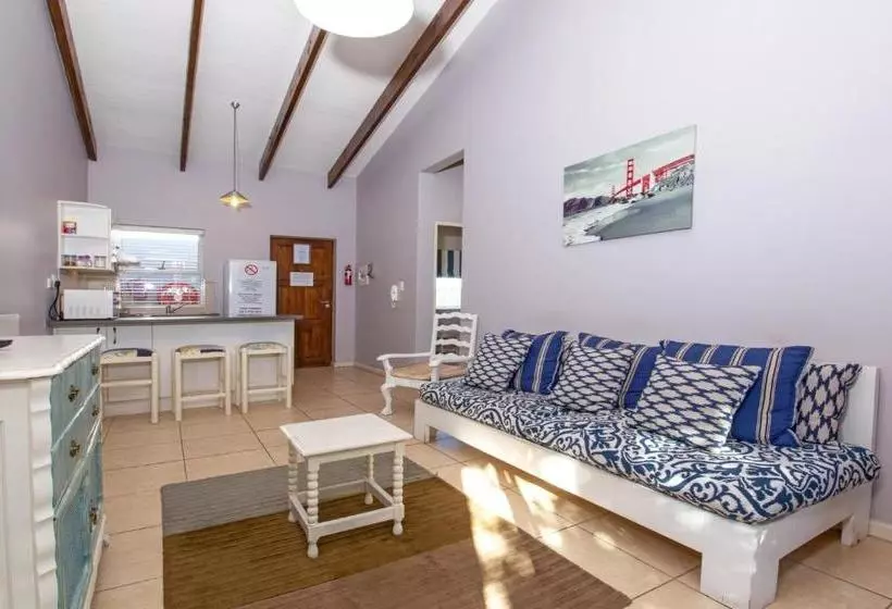 Knysna Pocket Breaks Unit 3