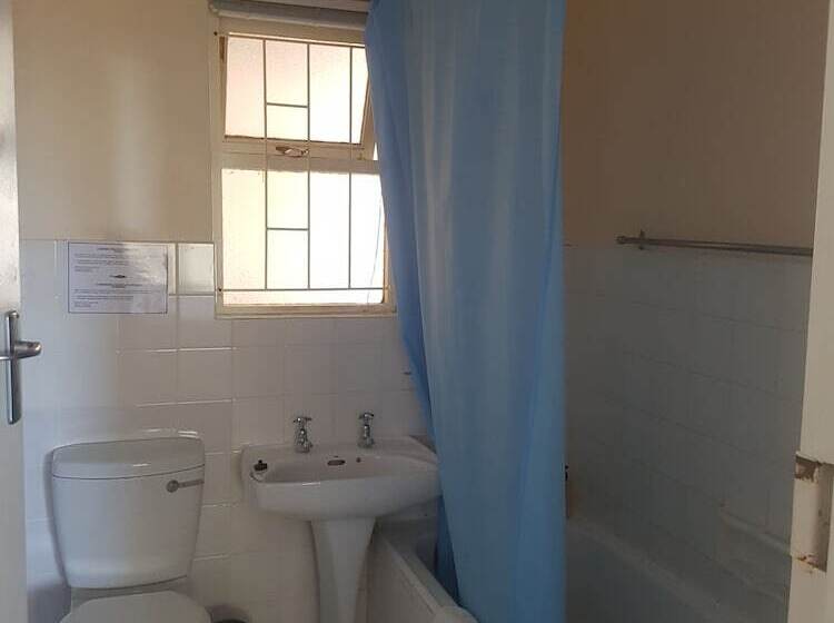 פנסיון Melkbosch Guesthouse