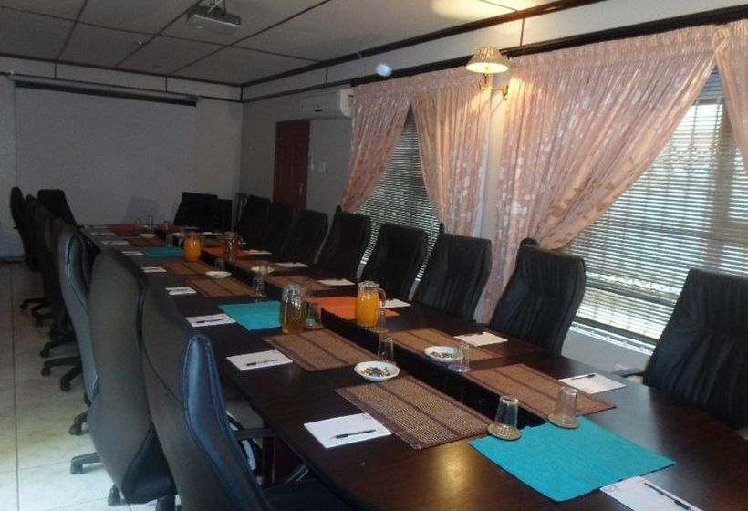 펜션 Pelloyd Bed And Breakfast