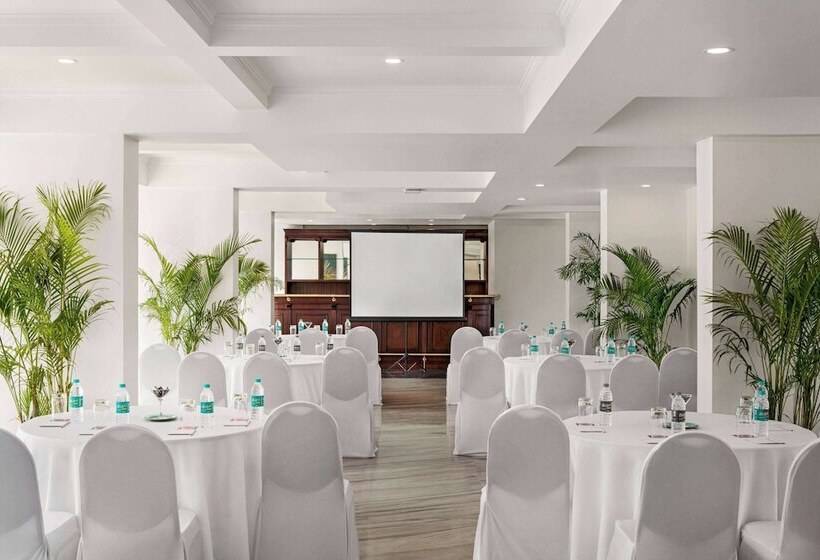 Hotel Ramada By Wyndham Goa Vagator