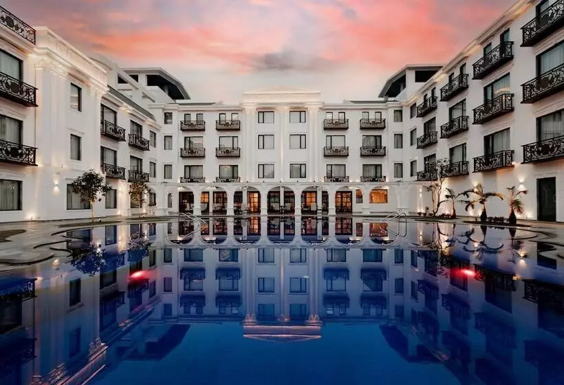 ホテル Ramada By Wyndham Goa Vagator