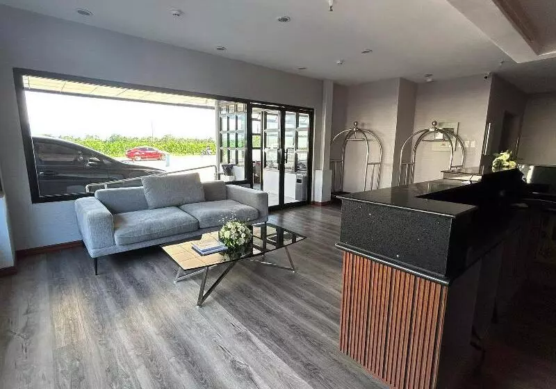 Hotelli Kekehyu Business