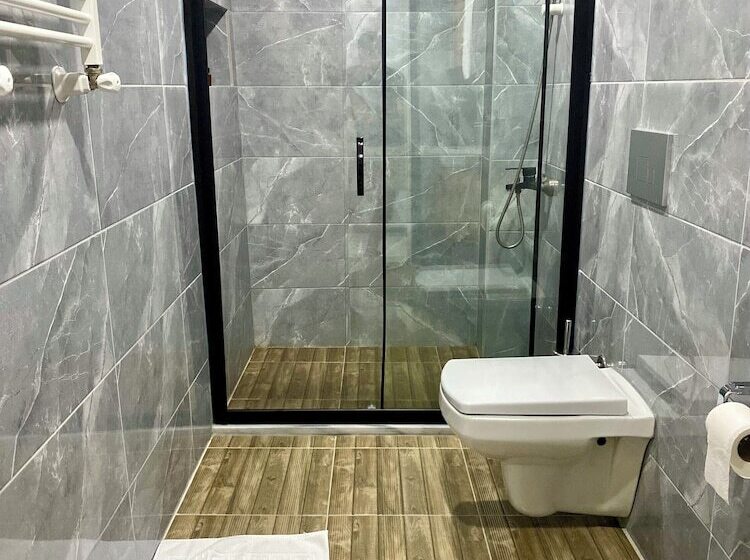 Hotel Ozn Suıt Aırport