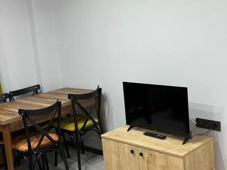 ホテル Ozn Suıt Aırport