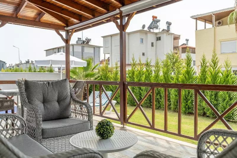 Hotelli Paradise Town Villa Majesty