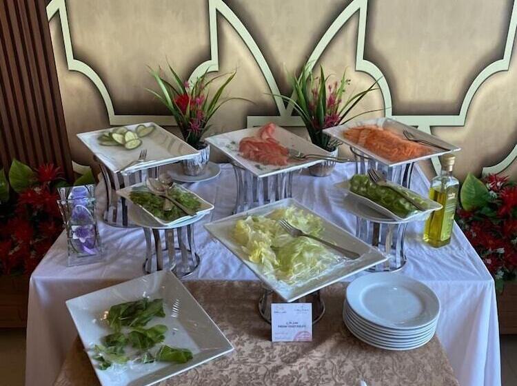 ホテル The Address