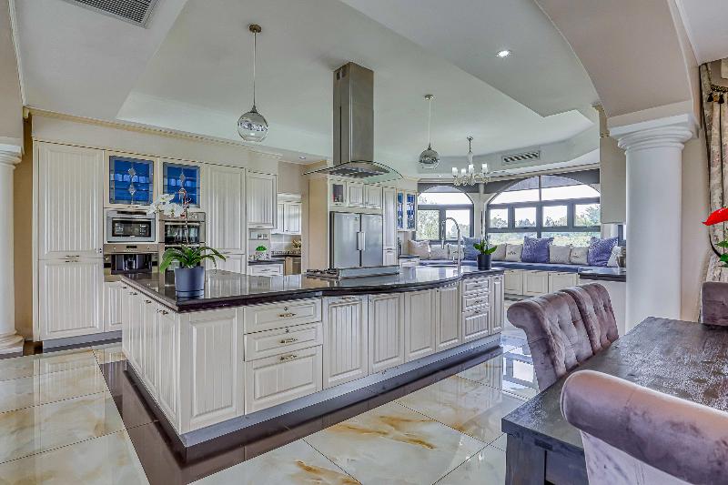 ホテル Villa Tasha Luxury Suites