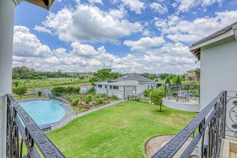 ホテル Villa Tasha Luxury Suites