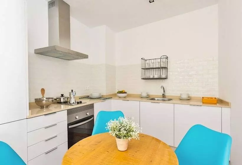 La Jⲟya De Los Patios Apartamentos Turísticos