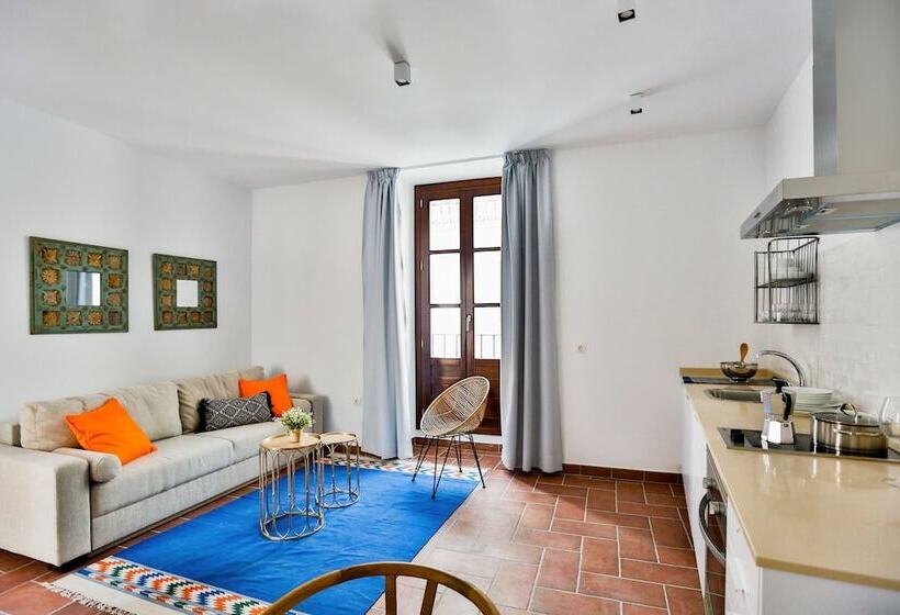 La Jⲟya De Los Patios Apartamentos Turísticos