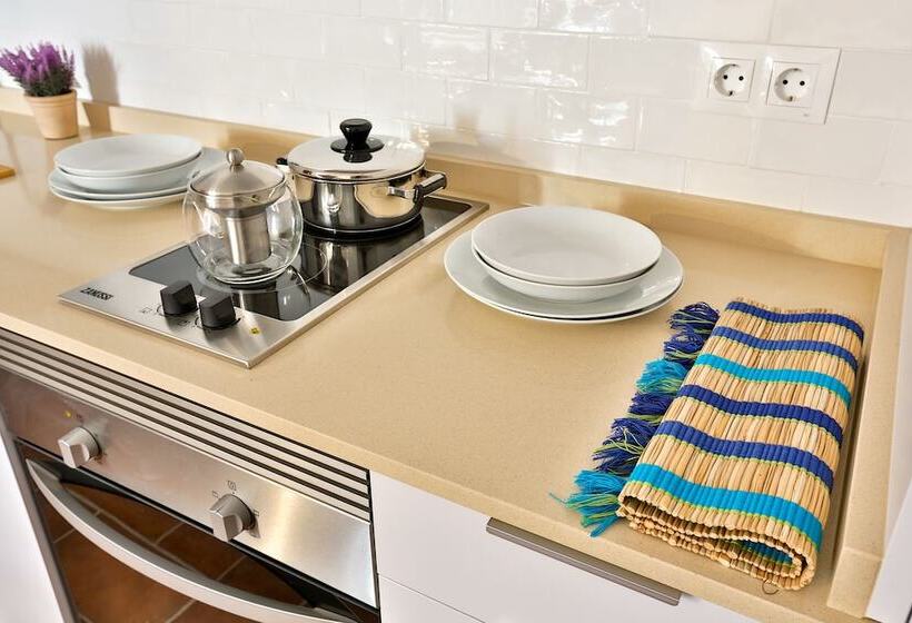 La Jⲟya De Los Patios Apartamentos Turísticos