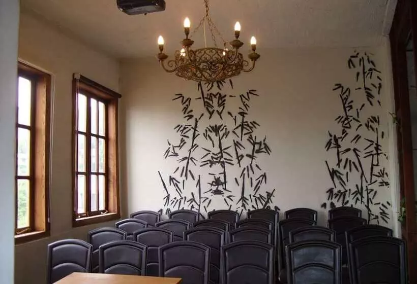 Garivalpo Bed & Breakfast