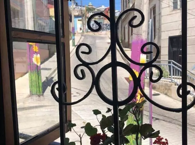 Garivalpo Bed & Breakfast