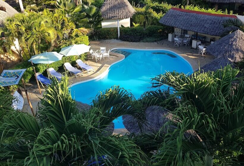 هتل Aestus Villas Resort