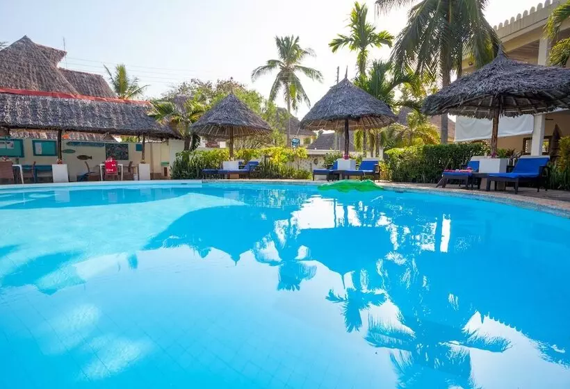 هتل Aestus Villas Resort