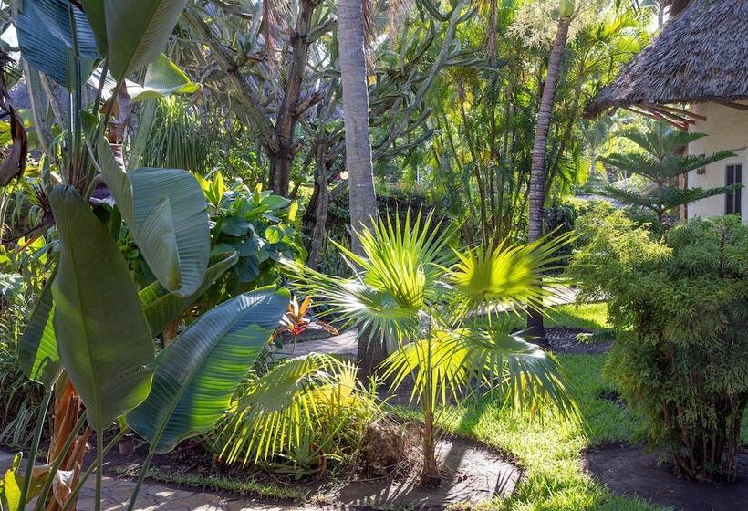 هتل Aestus Villas Resort