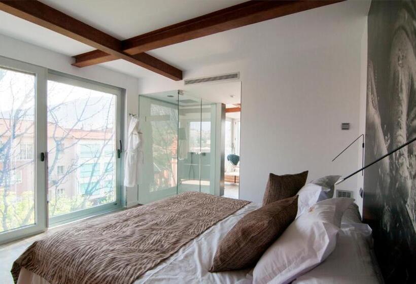 فندق Cal Tonarro