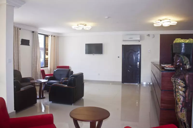هتل Consir Executive Lodge