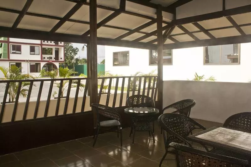 هتل Consir Executive Lodge
