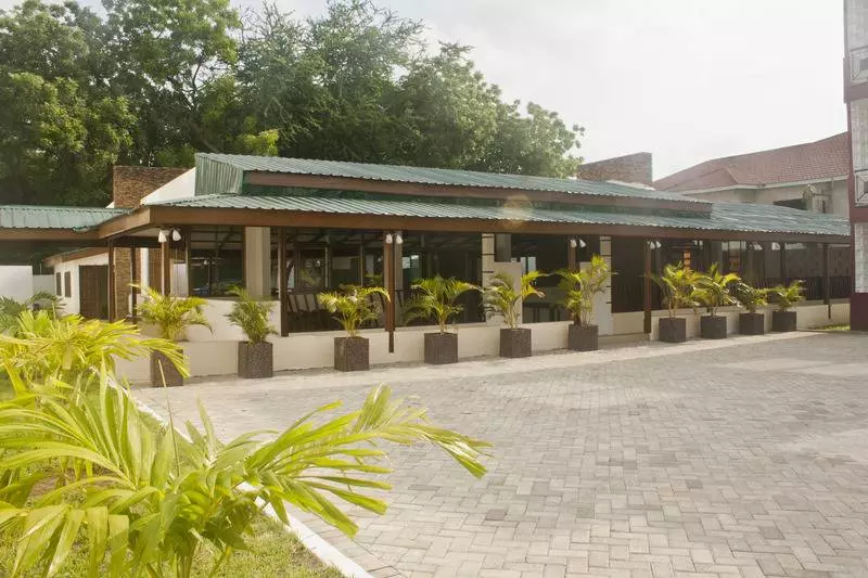 هتل Consir Executive Lodge
