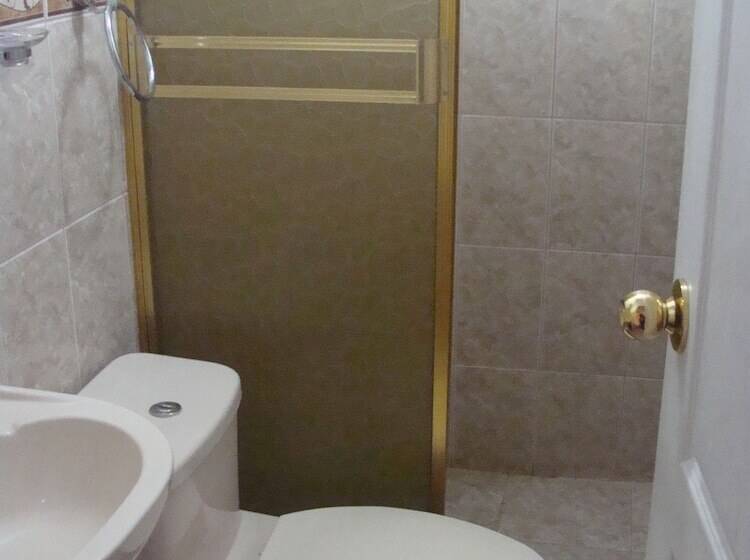 Otel Hospedaje Keros Bed & Breakfast