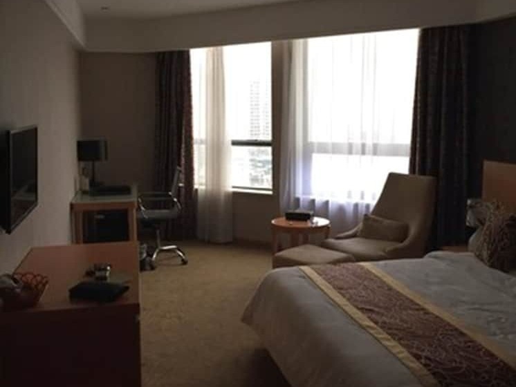 Hotel New Beacon Xu Dong International