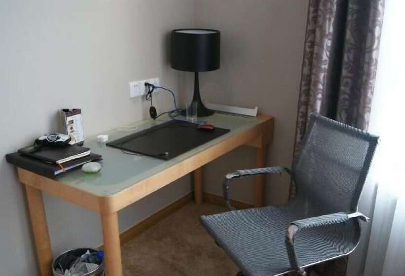 Hotel New Beacon Xu Dong International