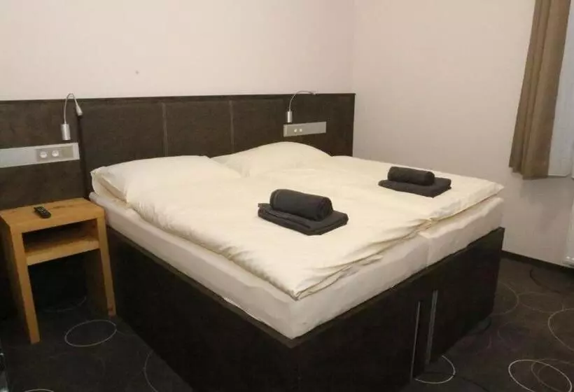 Apartment Hotel Orion