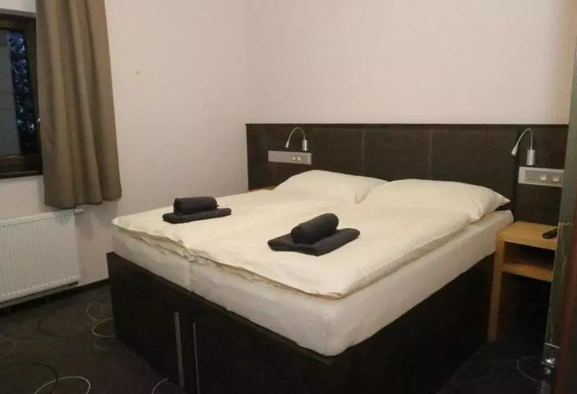 Apartment Hotel Orion