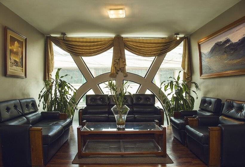 Отель Podocarpus