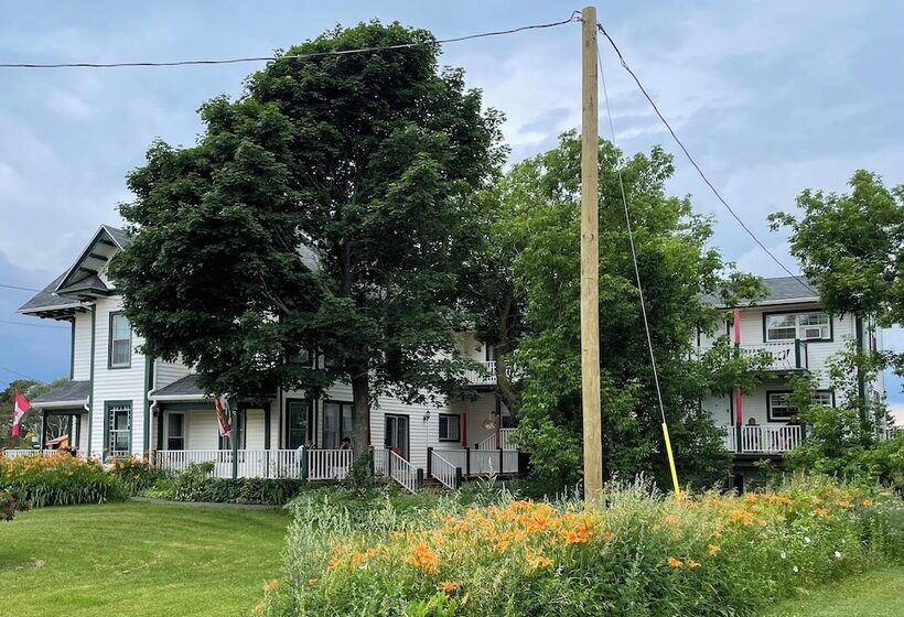 בית מלון כפרי Prince County Guest House