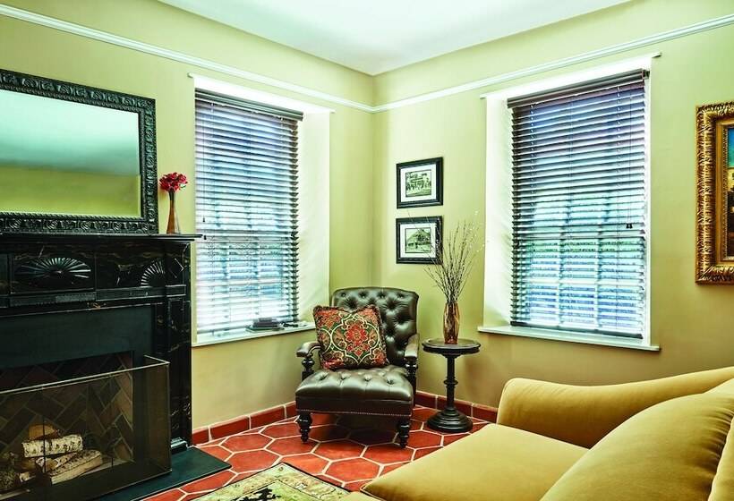 ホテル The Collector Inn    Saint Augustine