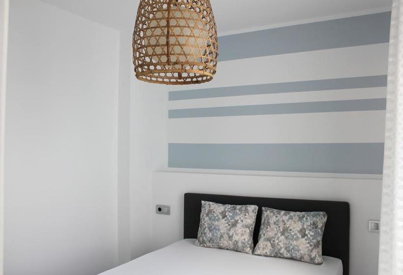 Life Apartments Santo Rey