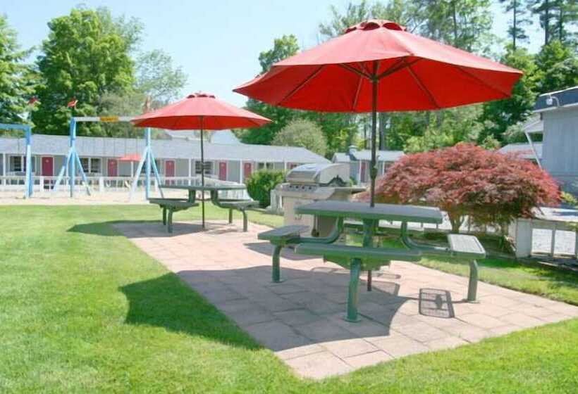 Barberry Court Motel &cabins