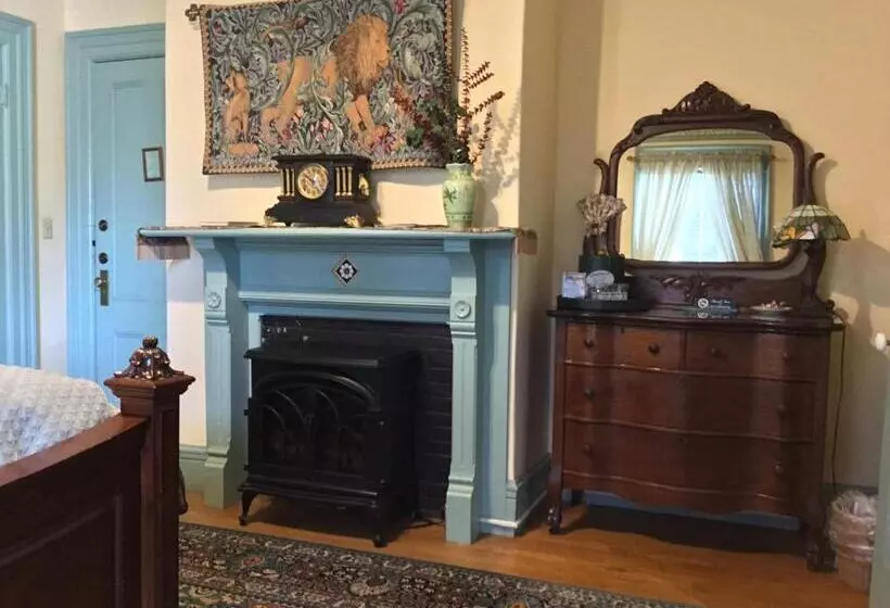 ベッドアンドブレックファースト Amherst Inn