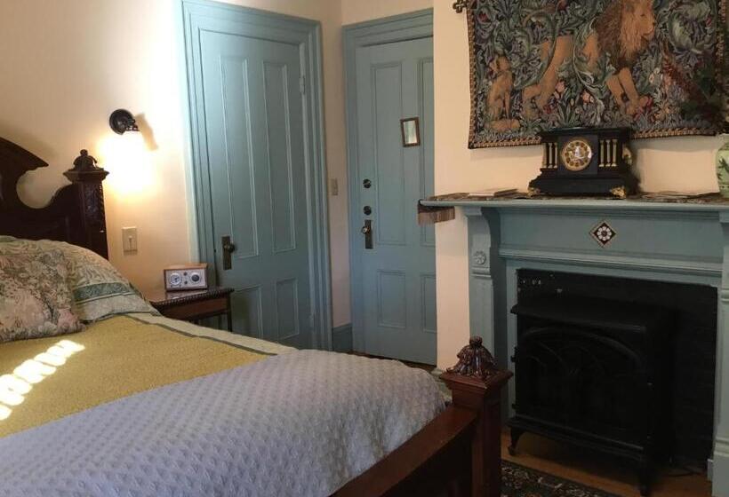 مبيت وإفطار Amherst Inn