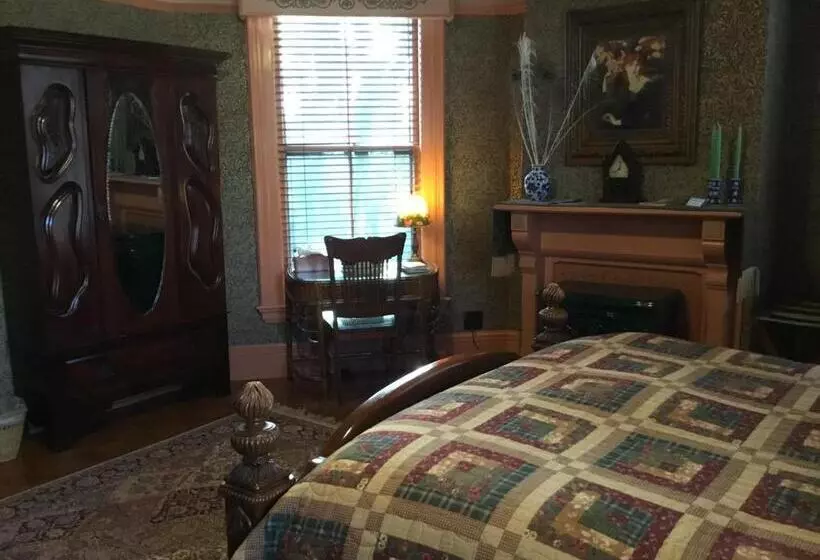 ベッドアンドブレックファースト Amherst Inn