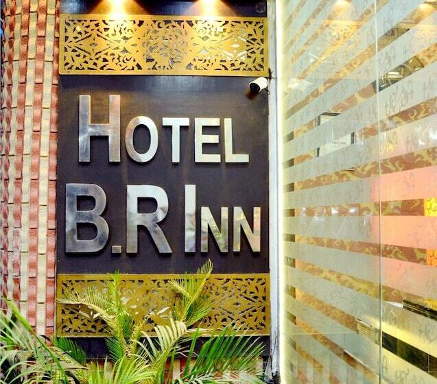 Отель B.r. Inn