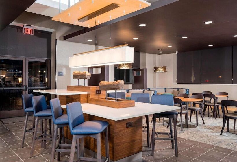 فندق Courtyard By Marriott Niagara Falls, Usa