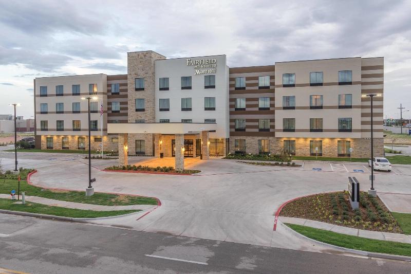 فندق Fairfield Inn & Suites By Marriott Lubbock Southwest