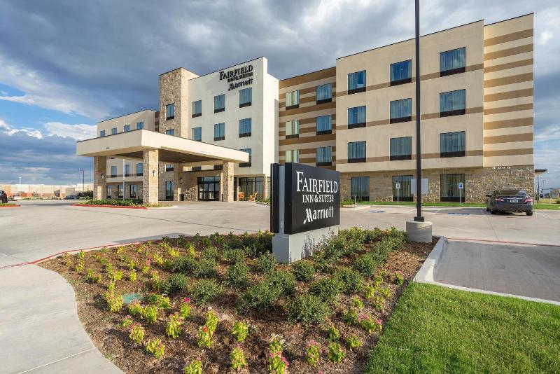 فندق Fairfield Inn & Suites By Marriott Lubbock Southwest