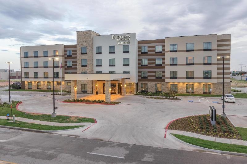 فندق Fairfield Inn & Suites By Marriott Lubbock Southwest
