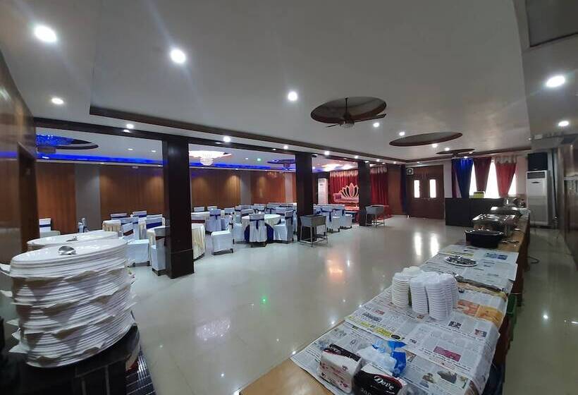 酒店 Platinum Plaza