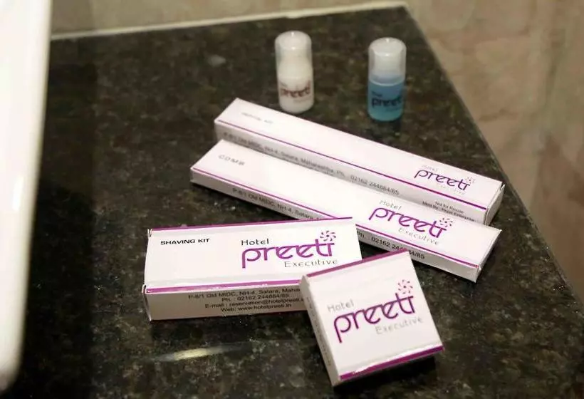 ホテル Preeti Executive